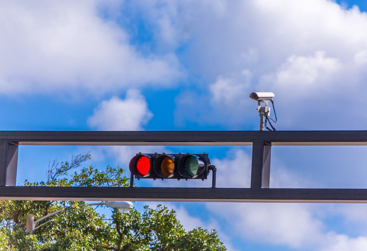 What to Do at an Intersection with Flashing Lights in the State of New York